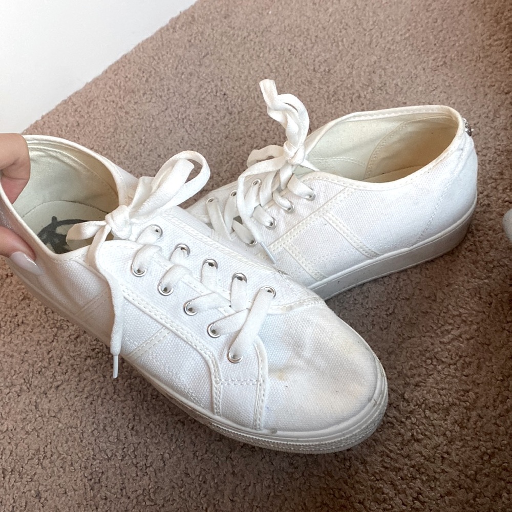 White tie shoes